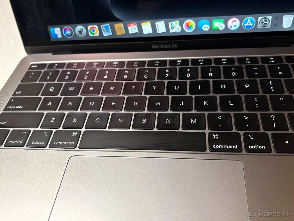 Macbook Air 2018 i5 256gb Perfektny stav - 3