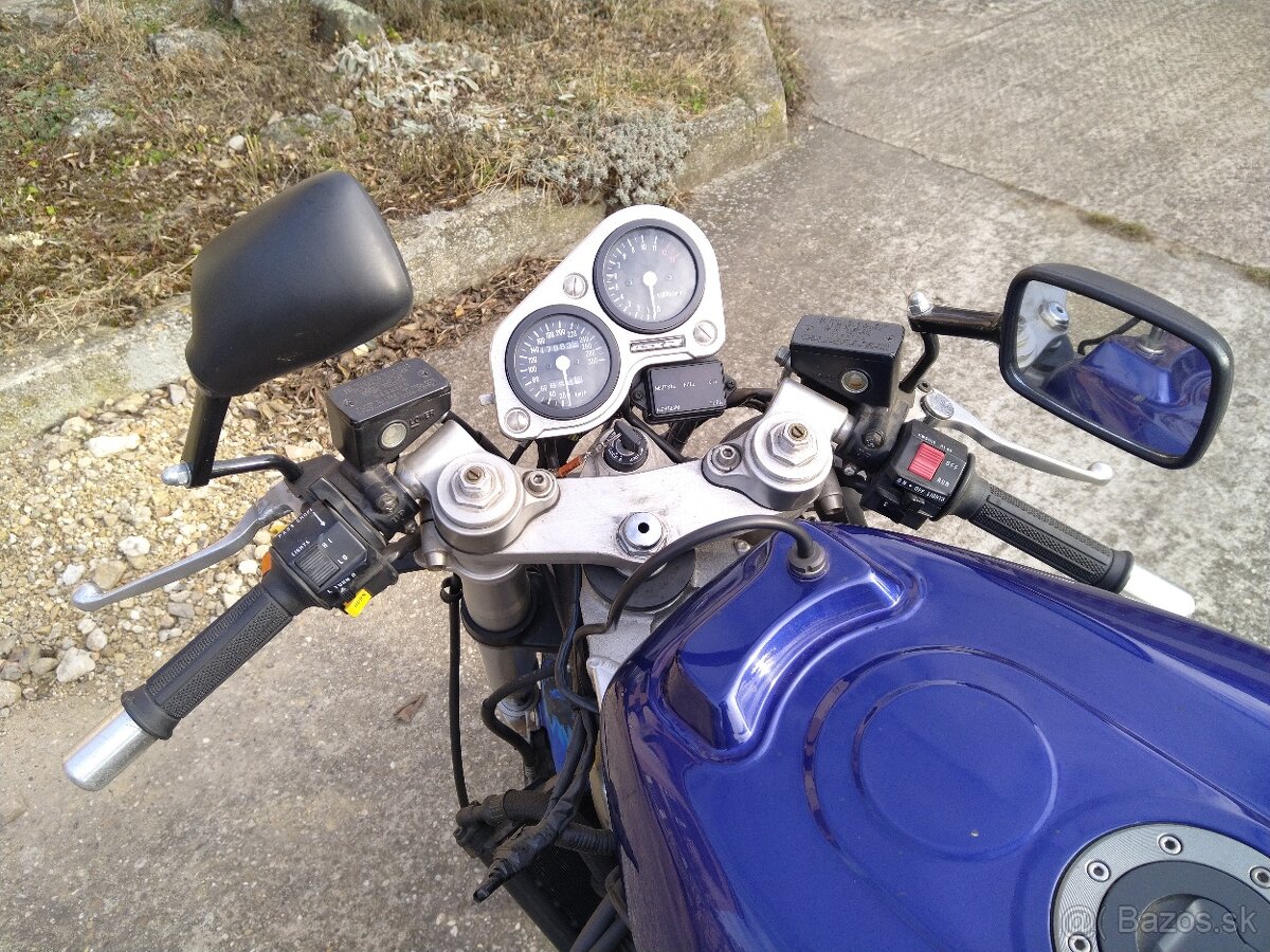 Suzuki GSXR 1100 - 3