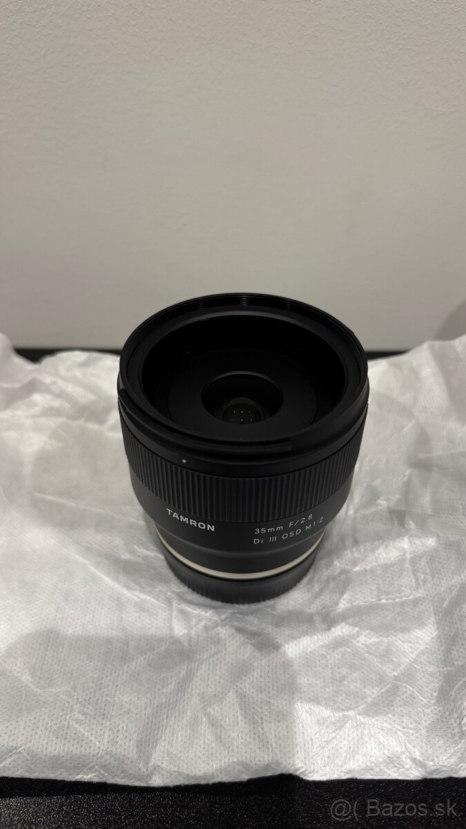 Predám objektív Tamron AF 35 mm f/2.8 - 3