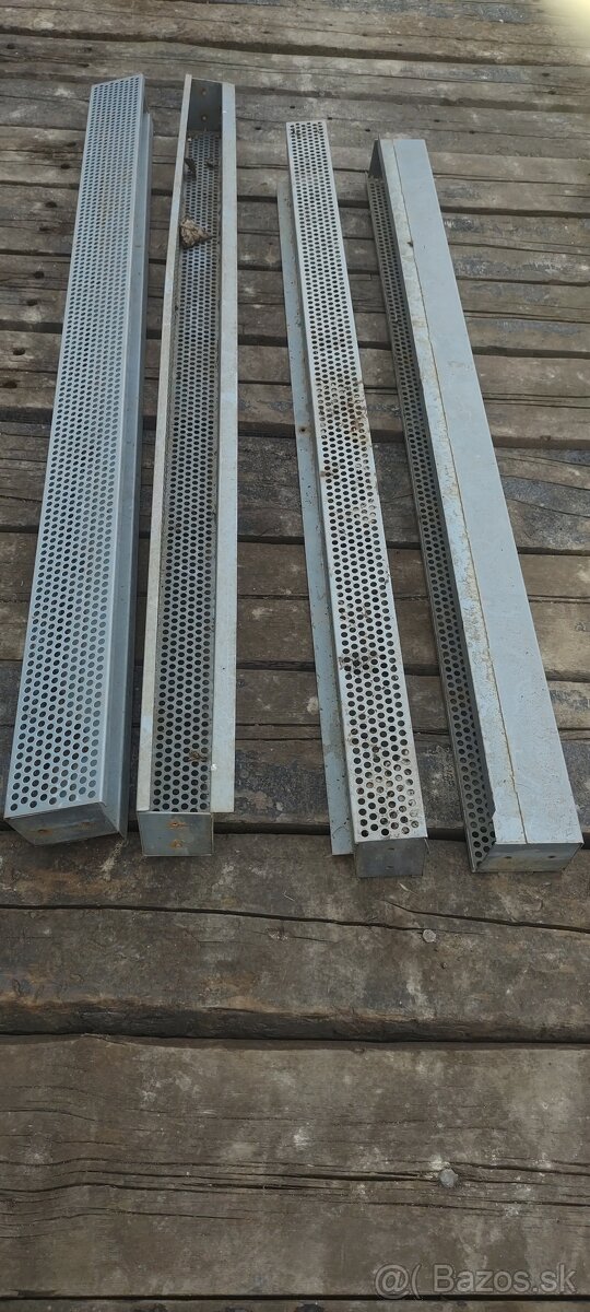 Perforovaný -dierovaný plechový žlab - 3