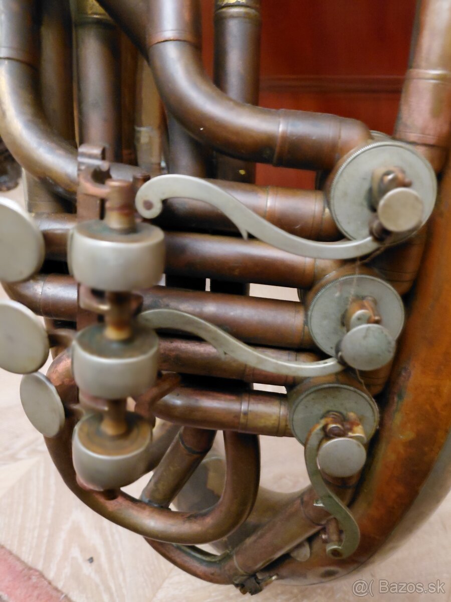 HELIGON. NA OPRAVU. DEKORACIJU - 3