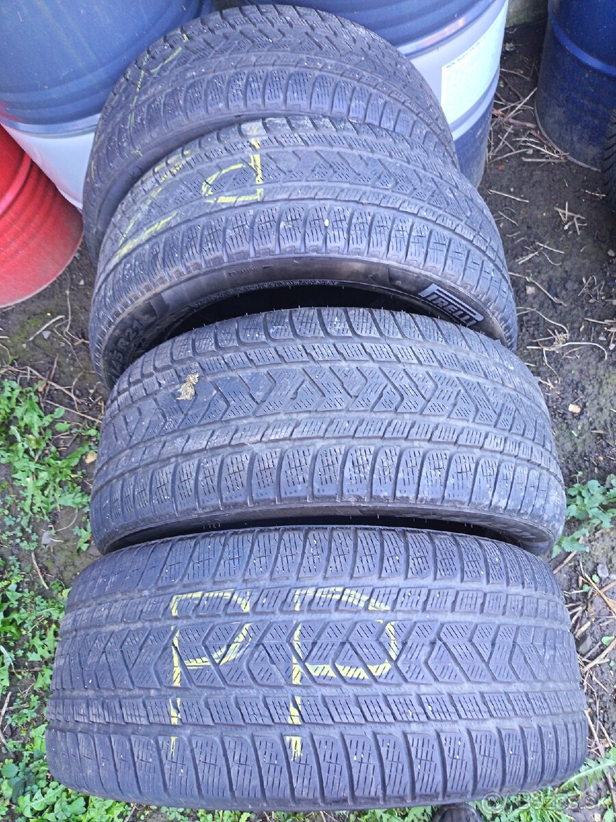 285 45 R21 pirelli - 3
