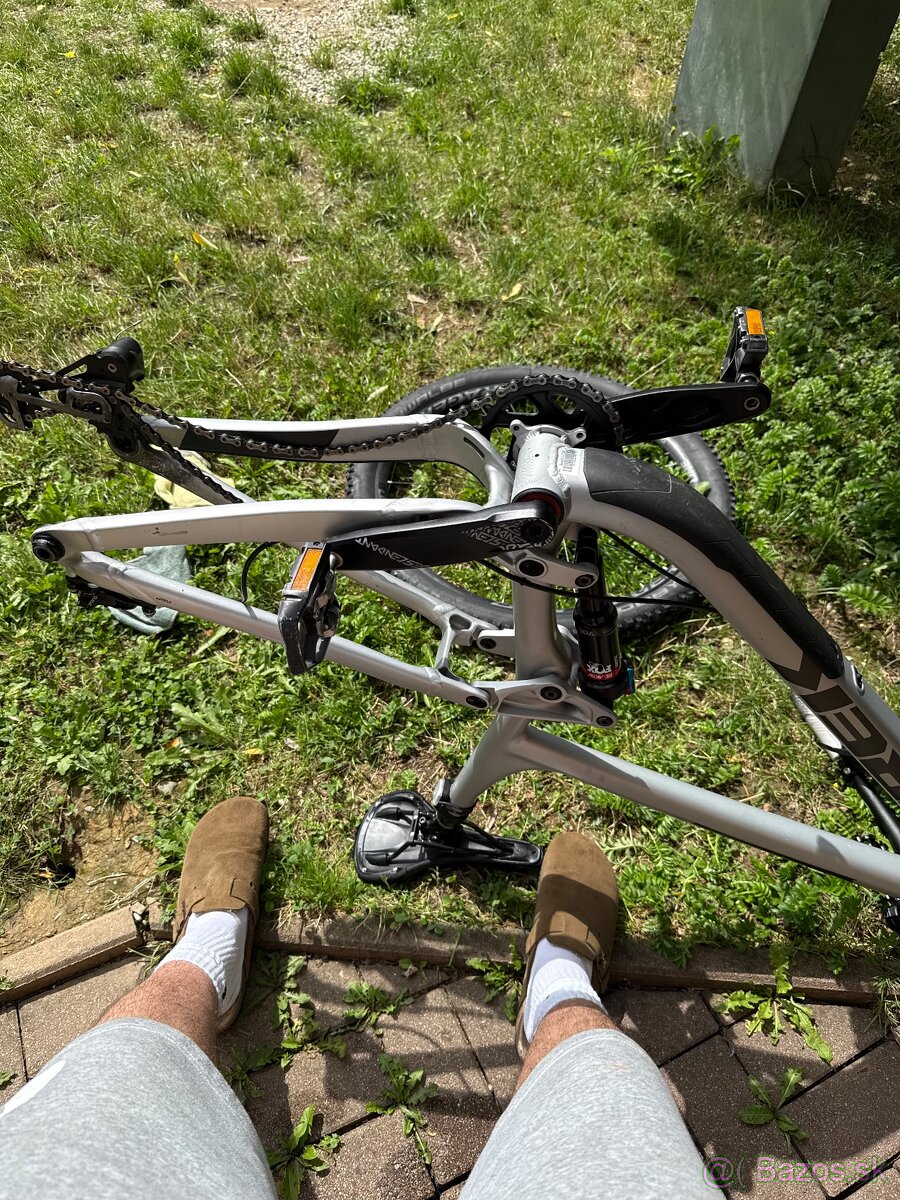 Predám Trek Fuel EX 8 XL - 3