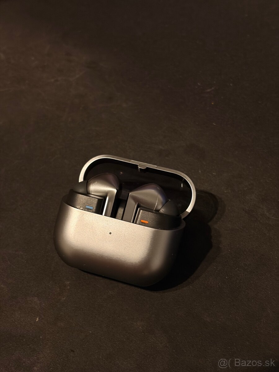 Predám Samsung Galaxy Buds 3 Pro - 3