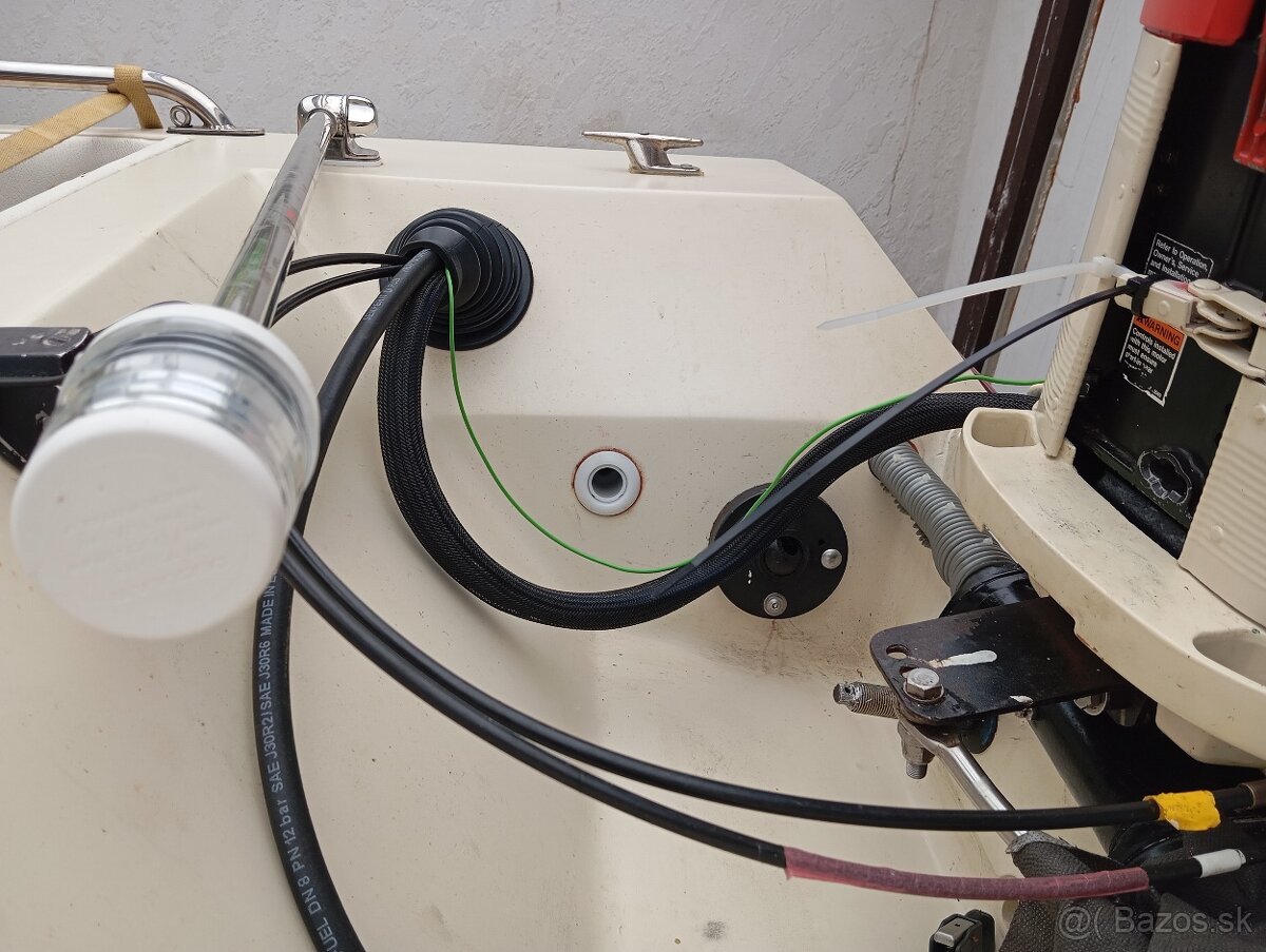 Motorový čln + Mercury 45hp 2takt - 3