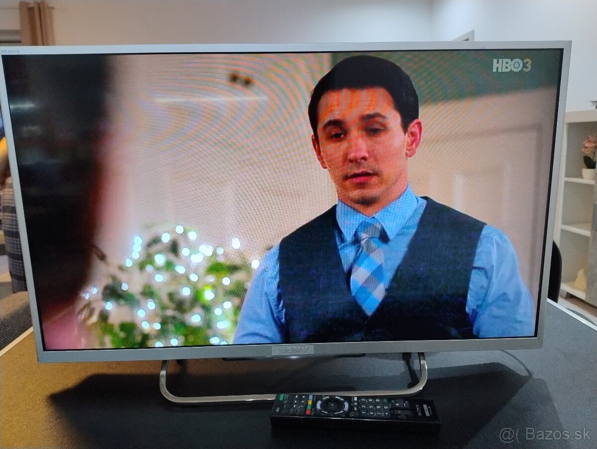 Sony KDL-32W706B - 3
