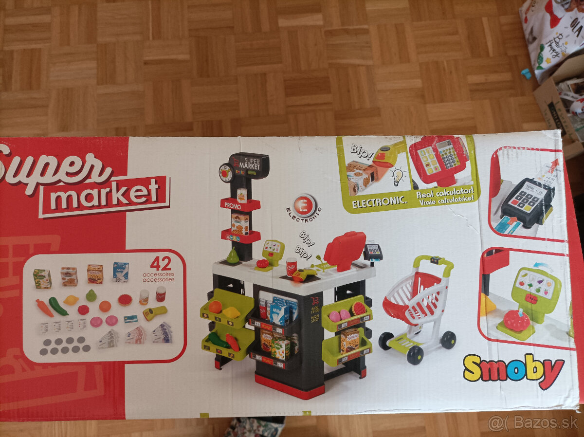 Supermarket s nákupným vozíkom - 3