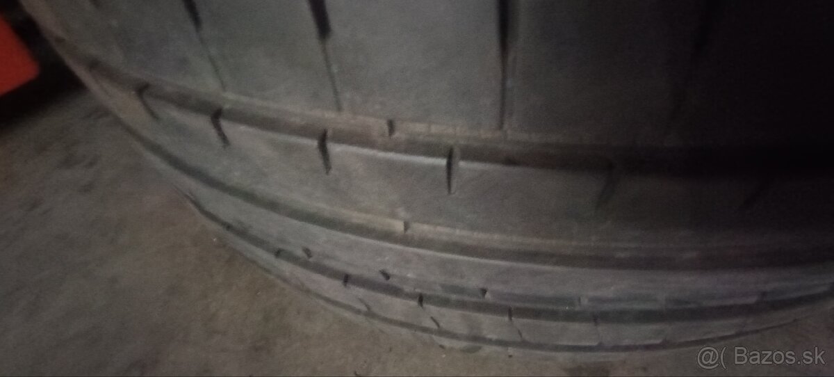 255 40 R19 letné good year - 3
