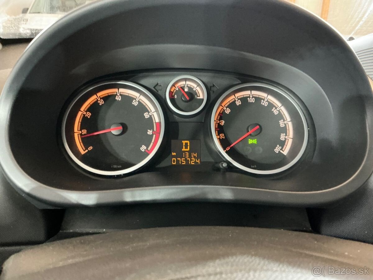 Opel Corsa 1.4 benzín automat 75tis.km - 3