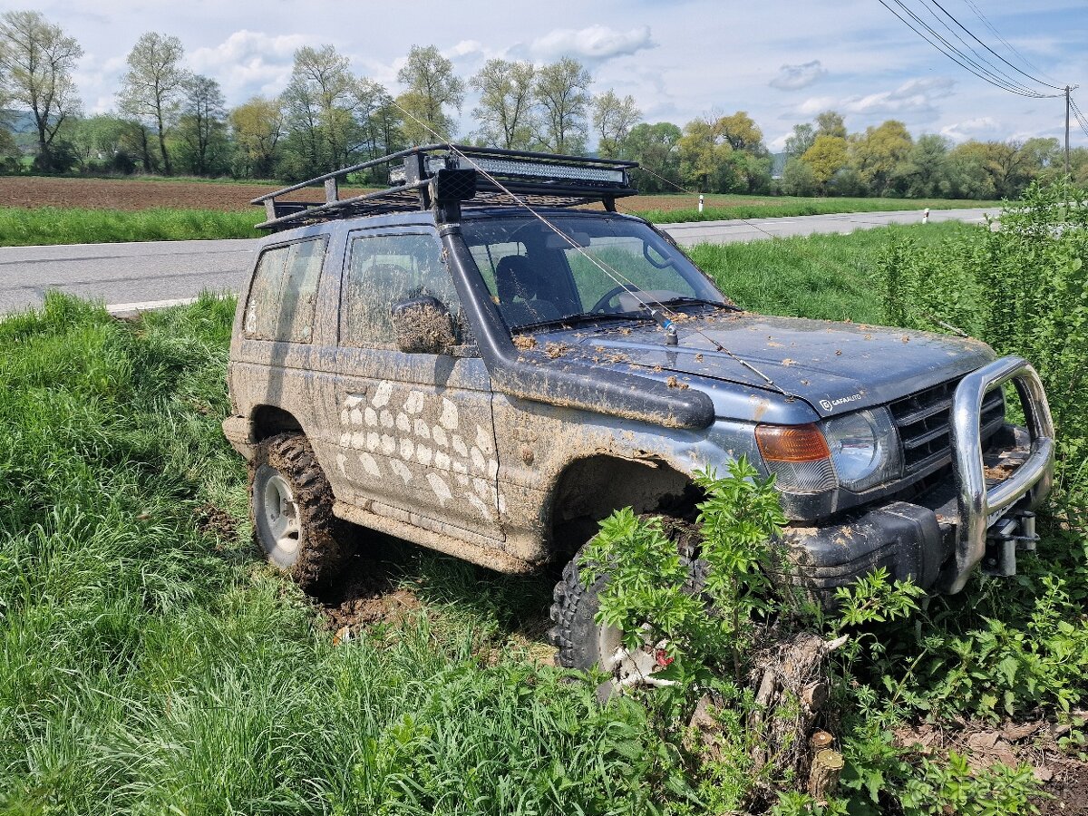 Pajero 2,5 td Offroad