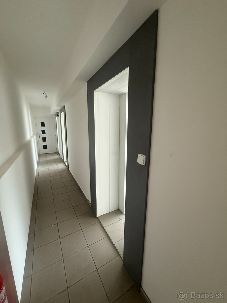 prenajmem kancelárie v Trnave - 3