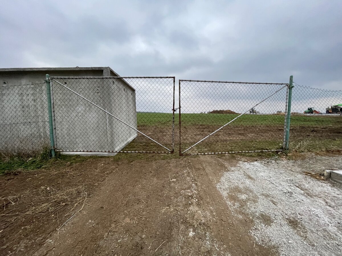 Stavebná brána - 3