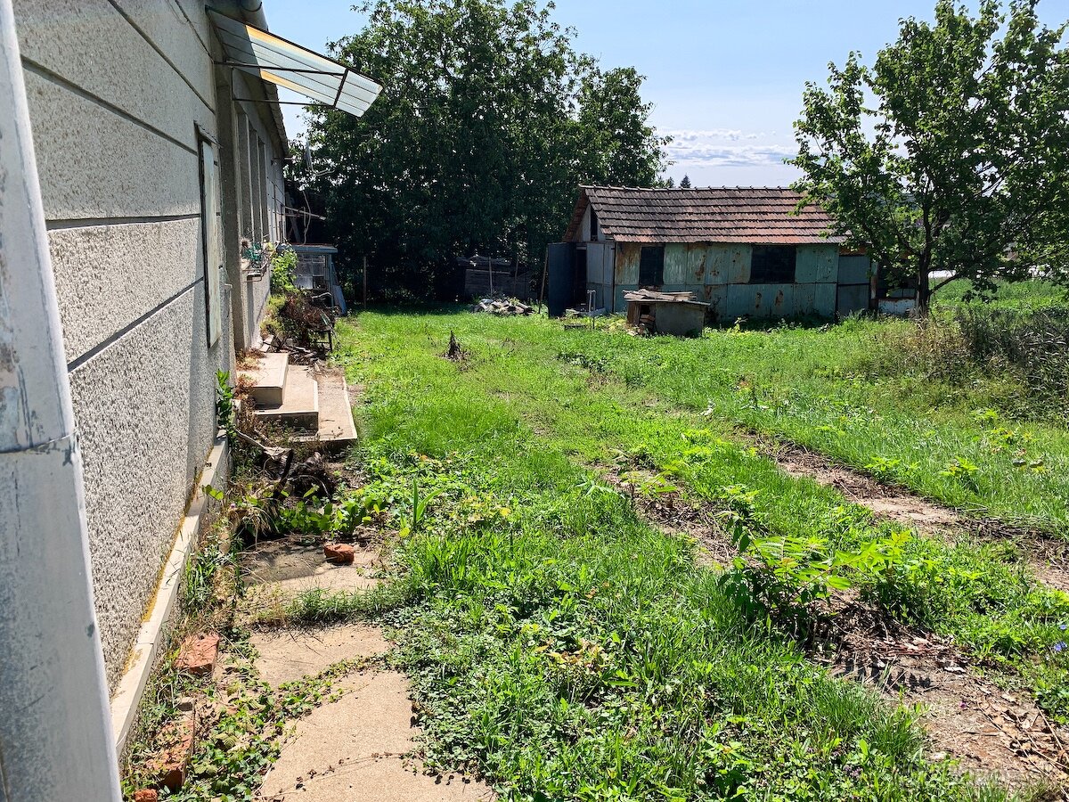 Vidiecky dom na predaj, Nevidzany - 3