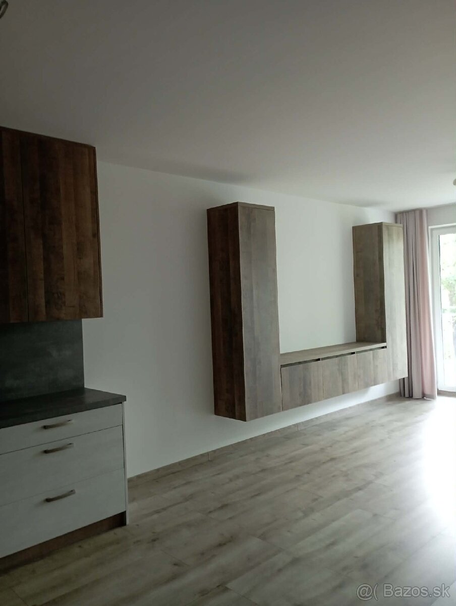 predám 2 izbový byt - 3