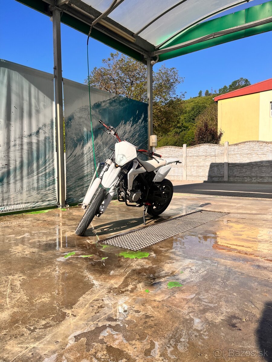 Supermoto - 3