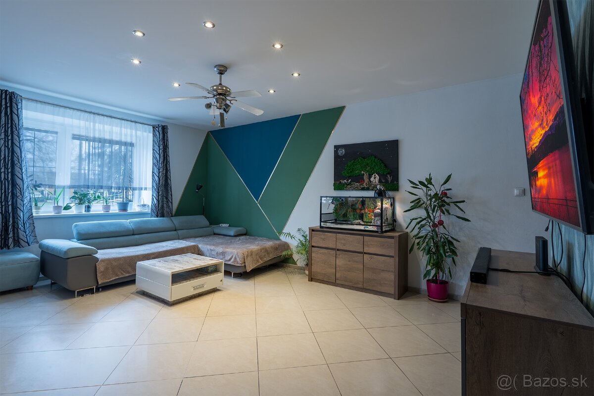 EXKLUZÍVNE ponúkame na predaj rodinný dom v obci Závod - 3