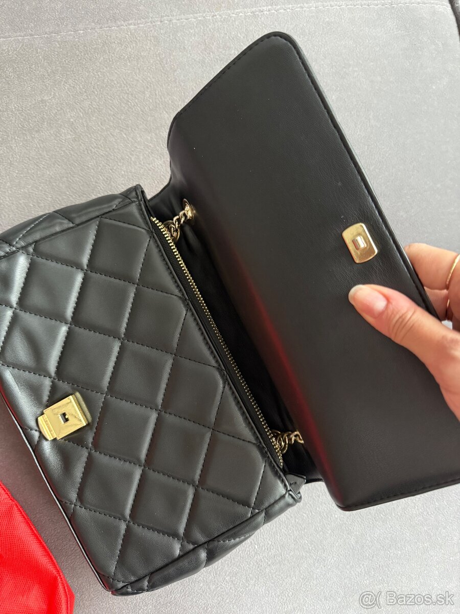 VALENTINO cierna kabelka - 3