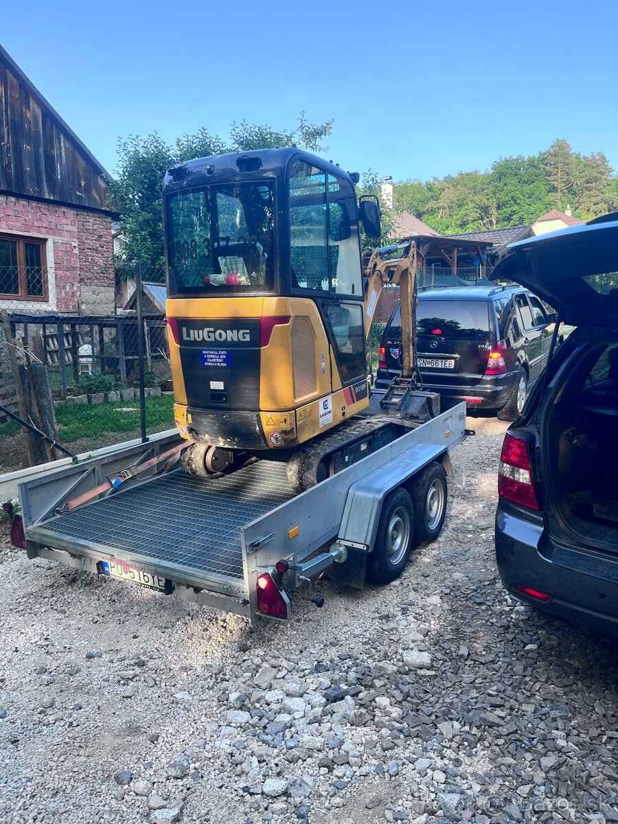 Prenajom minibagra - 3