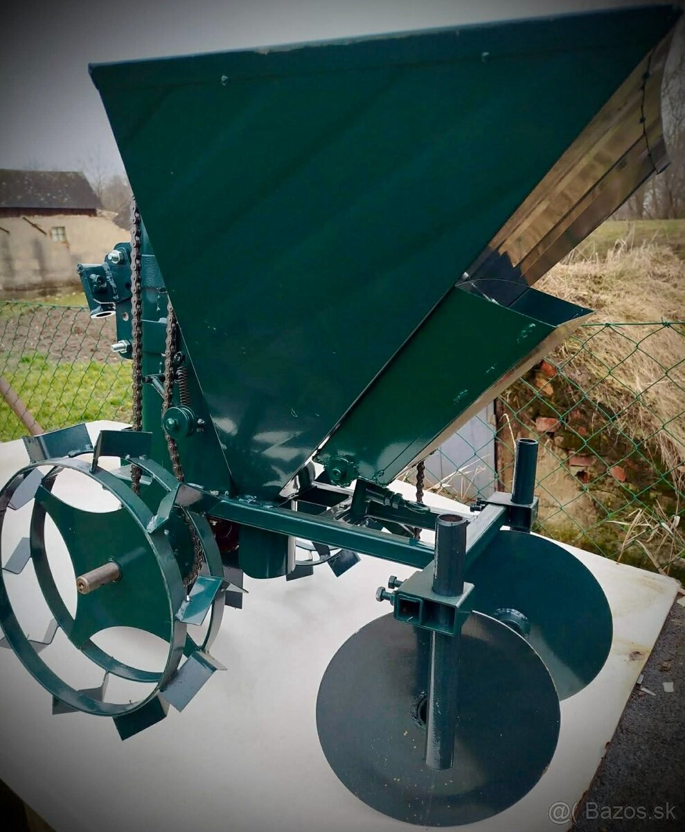 Jednoriadkovy sadzač zemiakov - 3