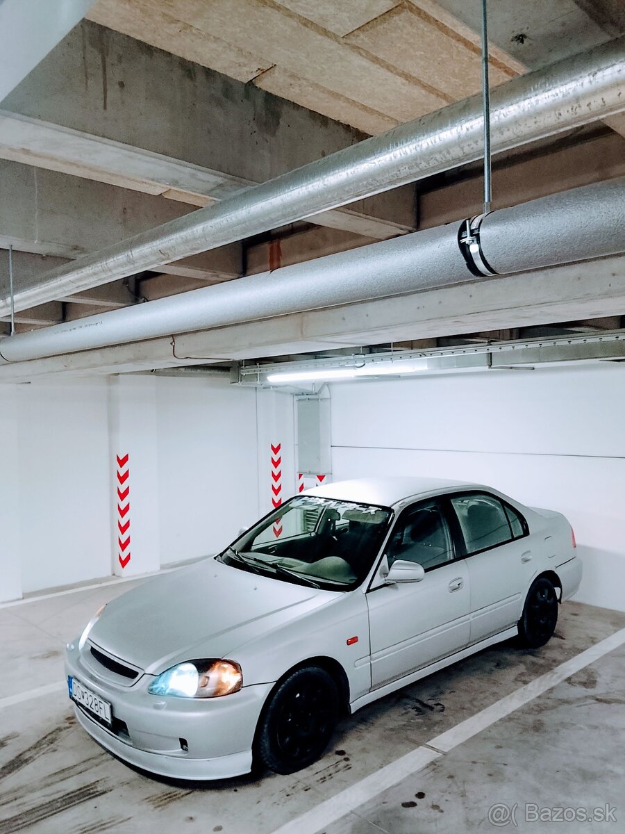 Honda Civic 6g - 3