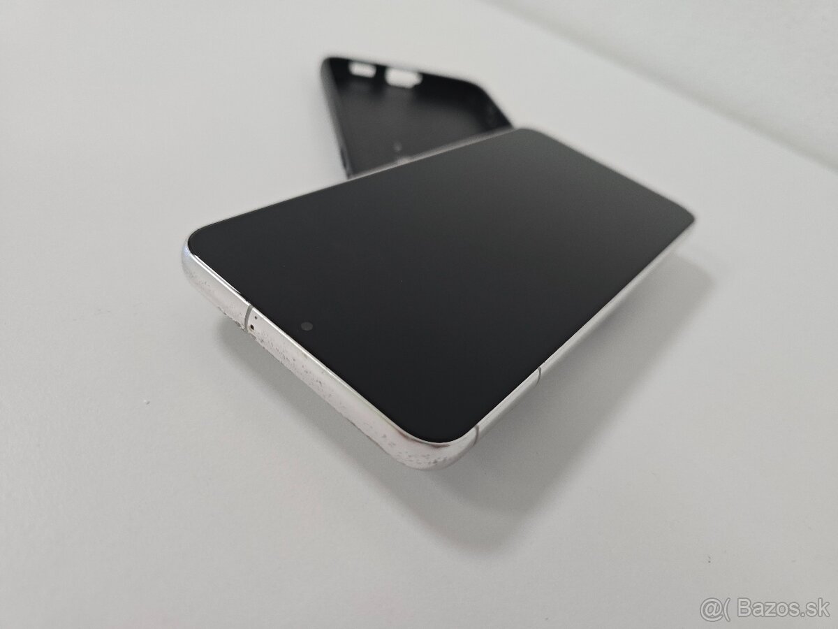 Samsung Galaxy S22+ - 3