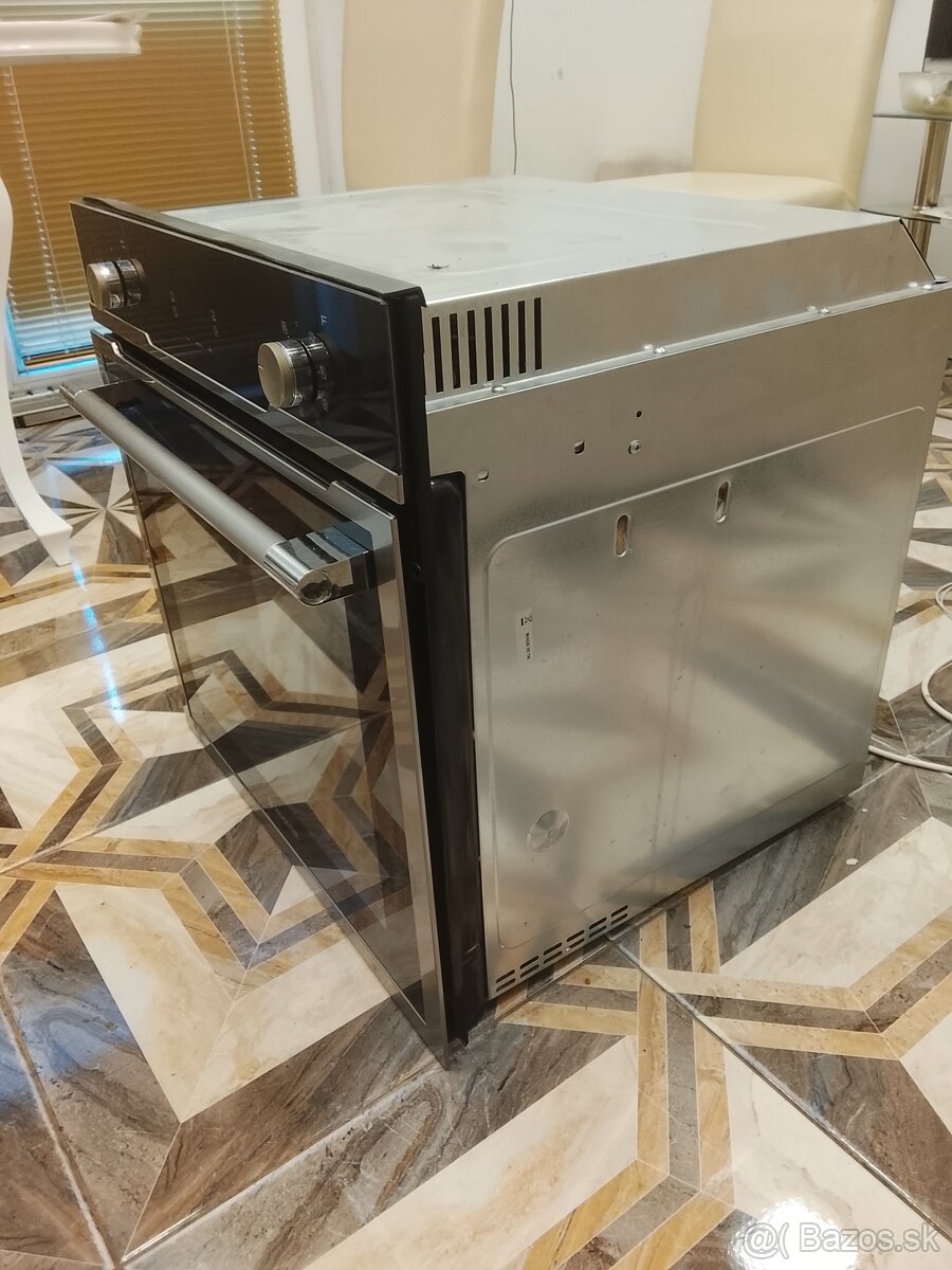 Stavaná mikrovlnná rúra Hoover - 3