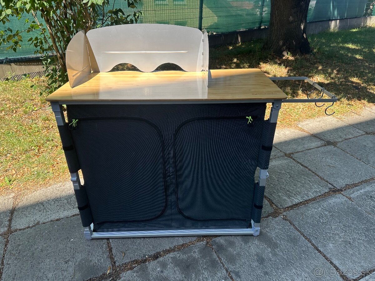 Kuchynka na camping Outwell - 3