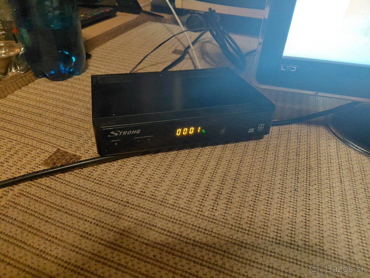 Samsung XL2270HD s DVB/T2 prijimacom Strong SRT 8210 - 3