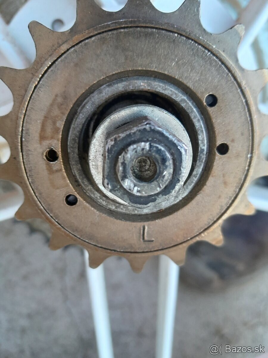 Zadné koleso na babetu a sedlo - 3