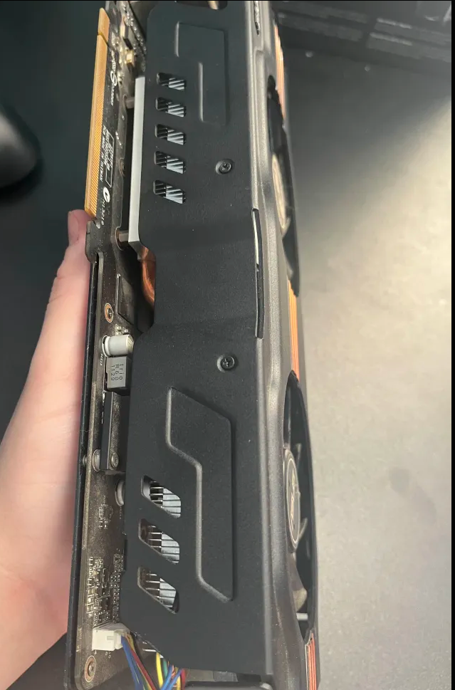 Predám ASUS GeForce GTX 580 - 3