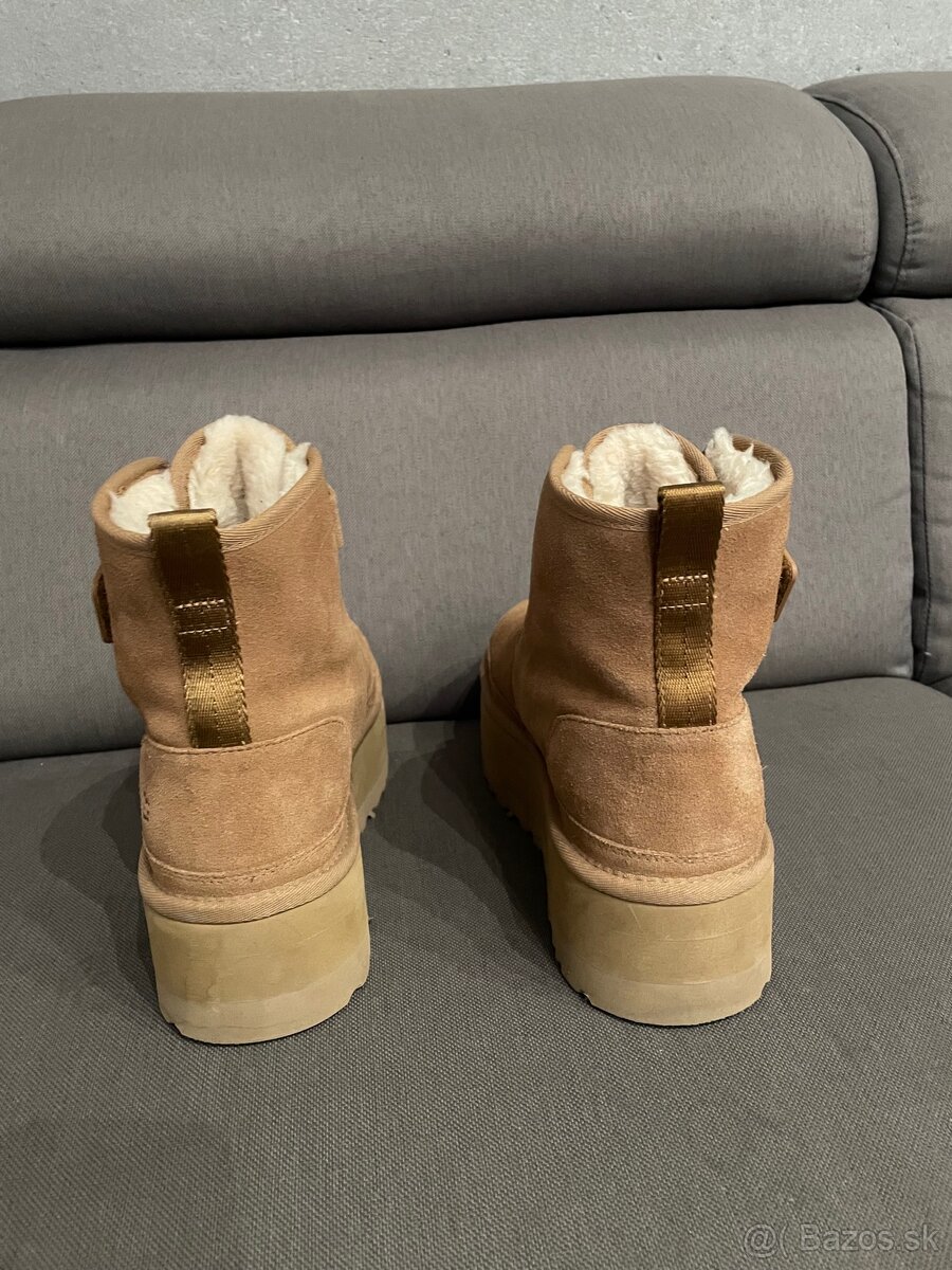 UGG Neumel Platform Chelsea velkost 41 - 3