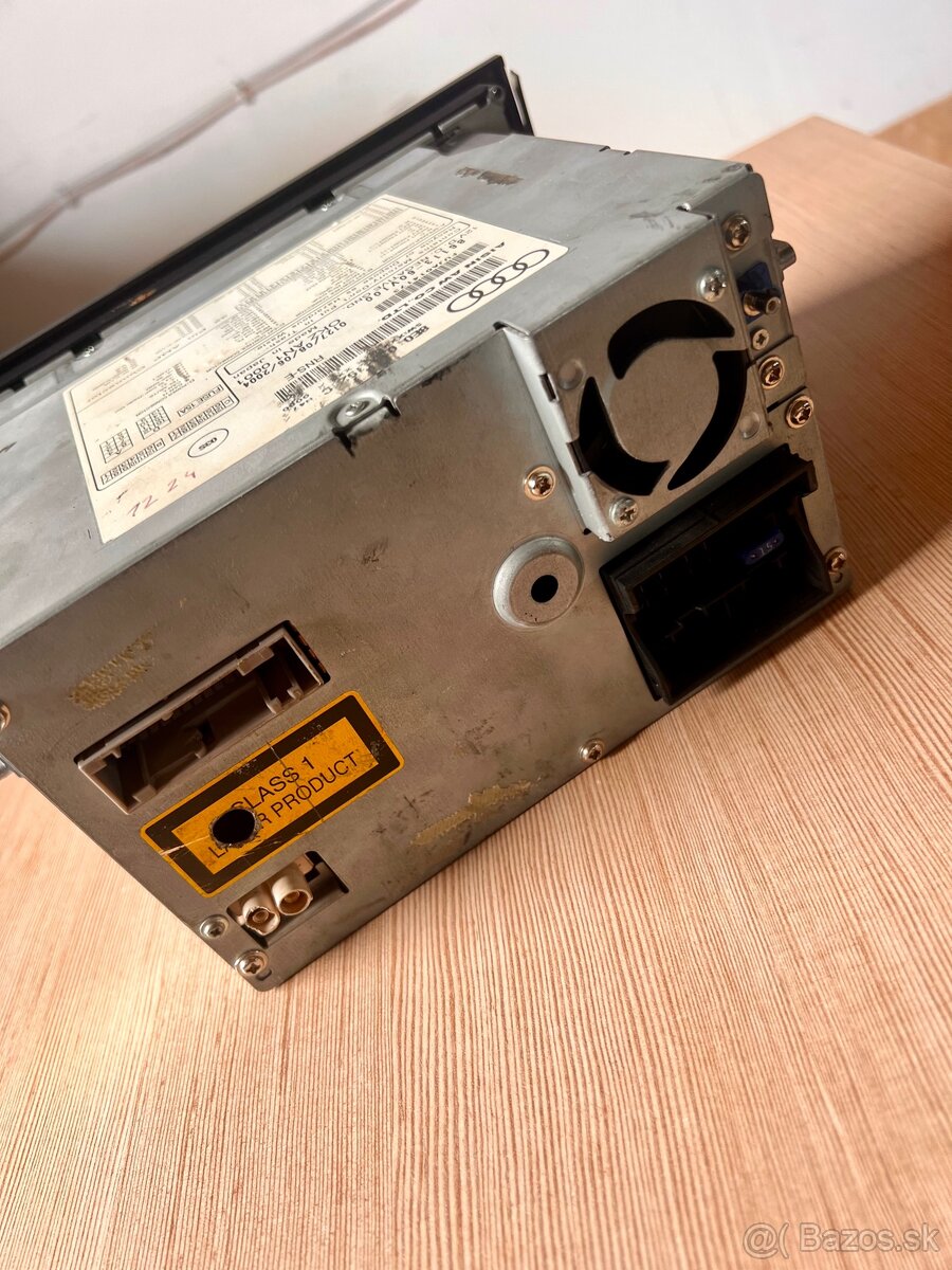 AUDI Navigation Plus - RNS-E - 3