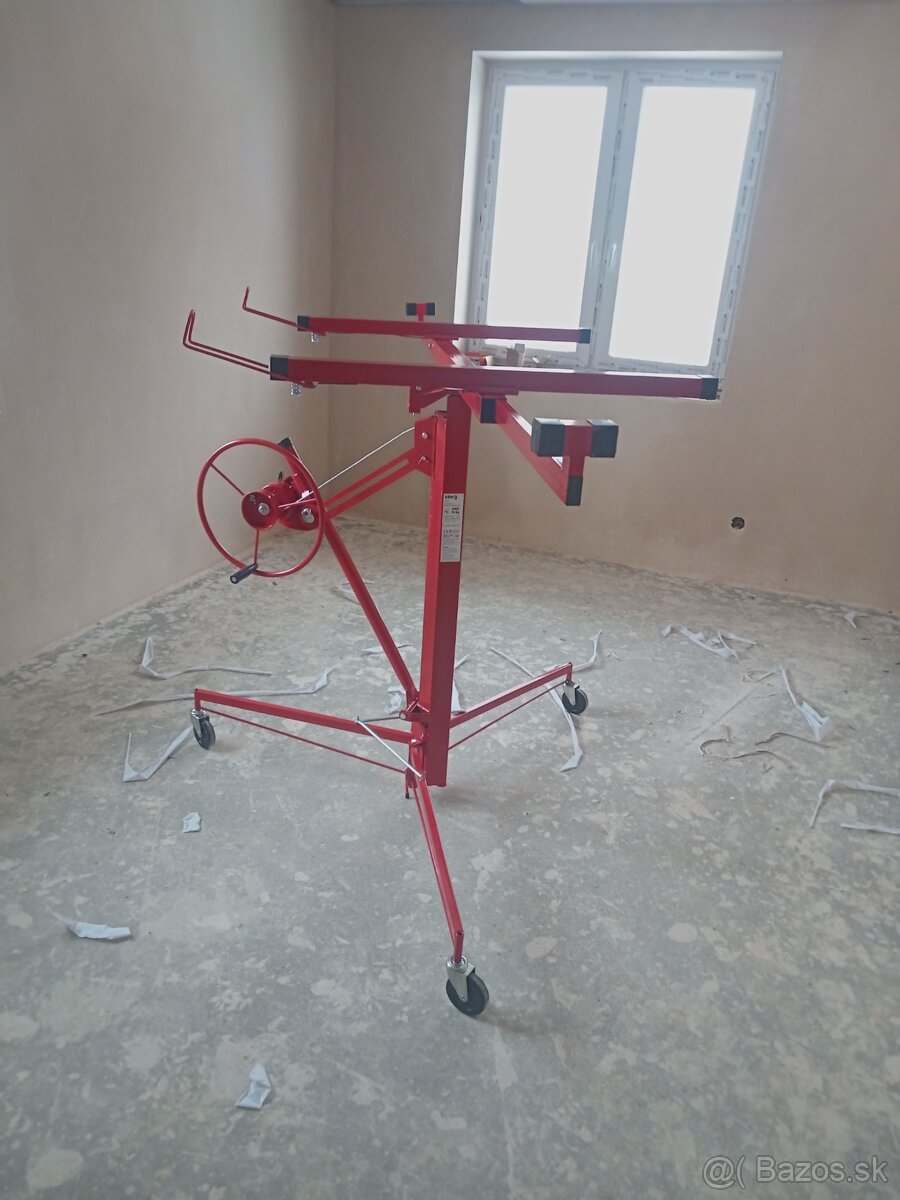 Prenájom zdvihák na sadrokartón - 3