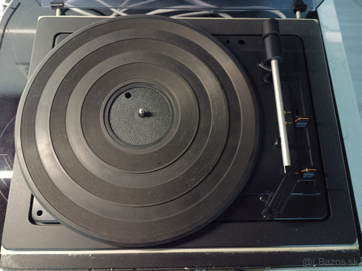 Gramofóny Tesla - 3