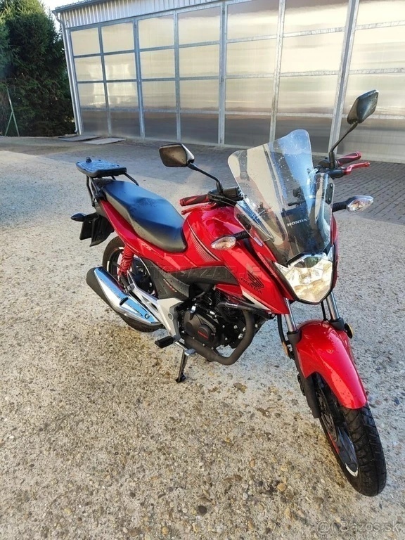 Honda CB125 F,  r. v. 2018 - 3