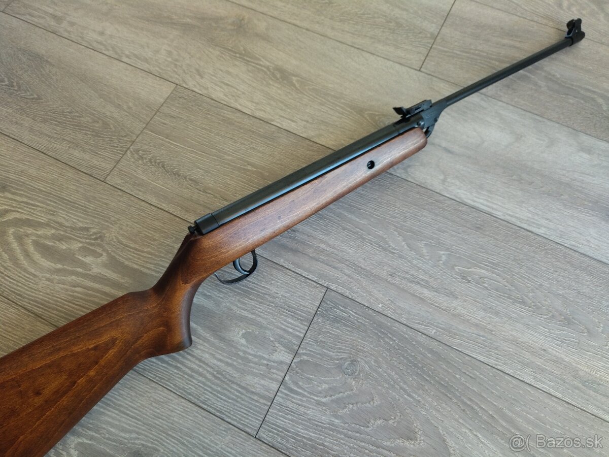 Vzduchovka Crvena Zastava - Juhoslávia, 80.roky - 3