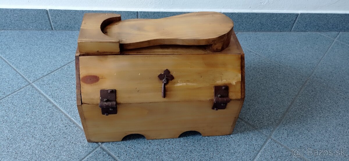 2 nábytkové originálne mexické solitéry - skrinka a košík - 3