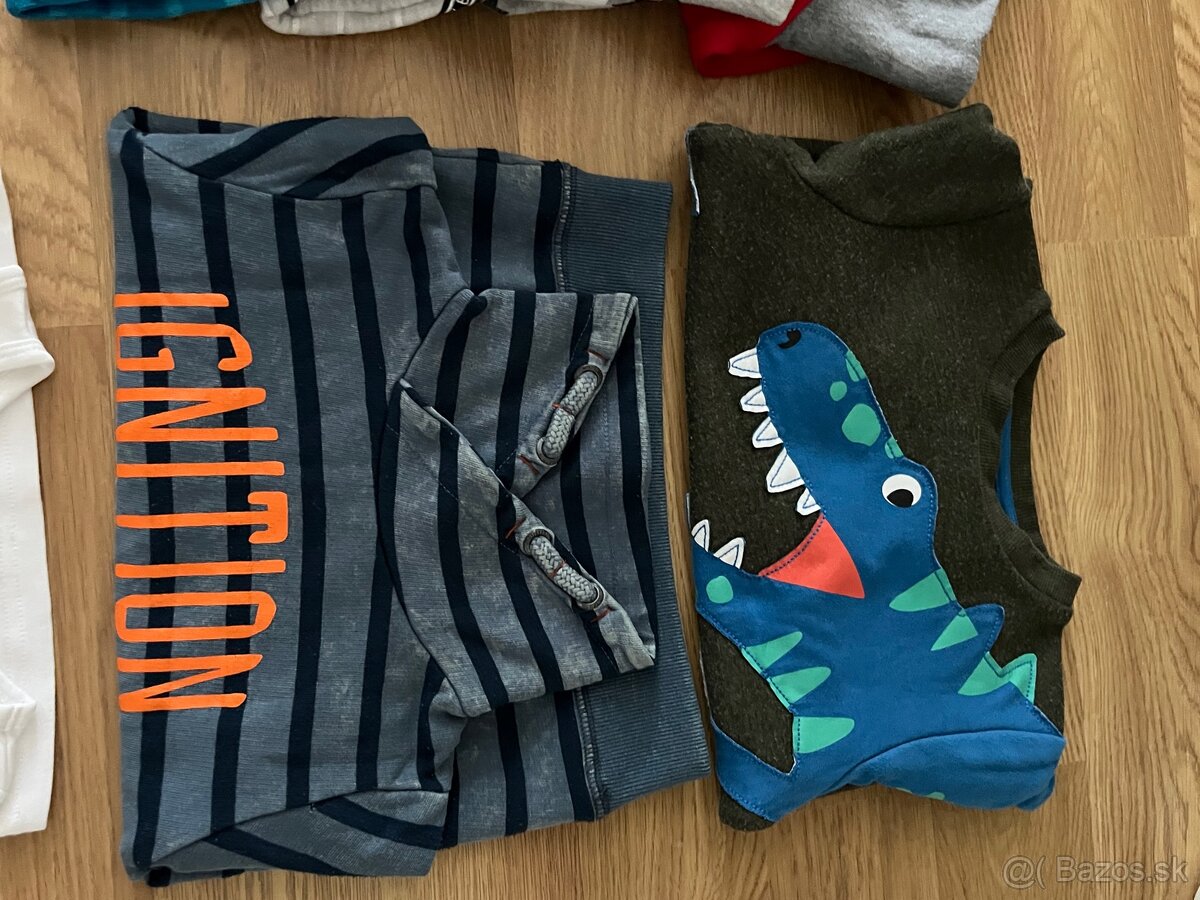 Balík oblečenia 98/104 - 3