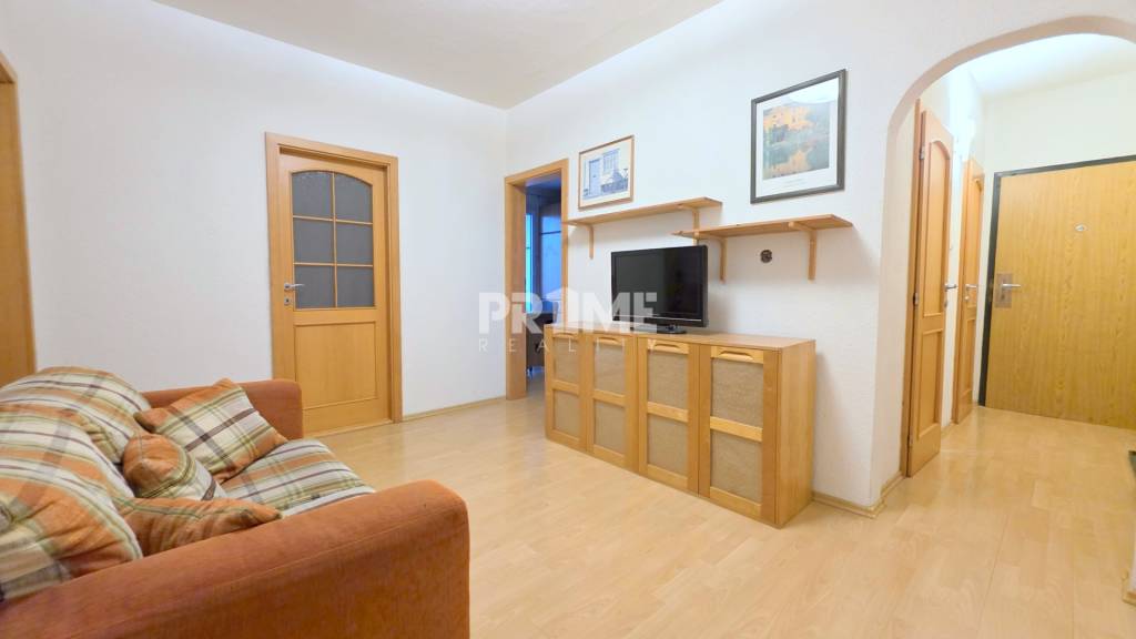 PEKNÝ 3i BYT, 3 X SAMOSTATNÁ IZBA, LOGGIA, Ševčenkova ulica, - 3