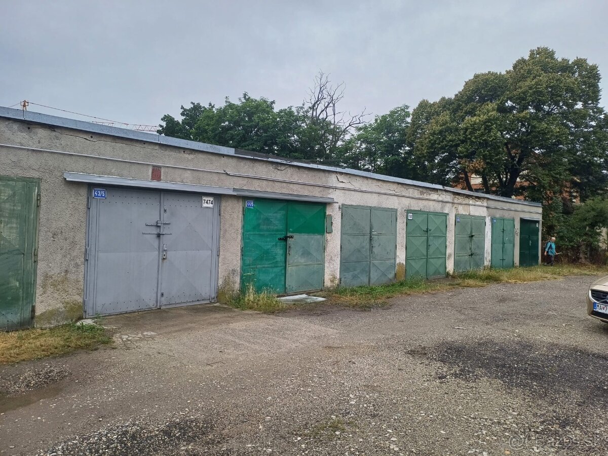 Predám garáž v centre Stupavy - 3