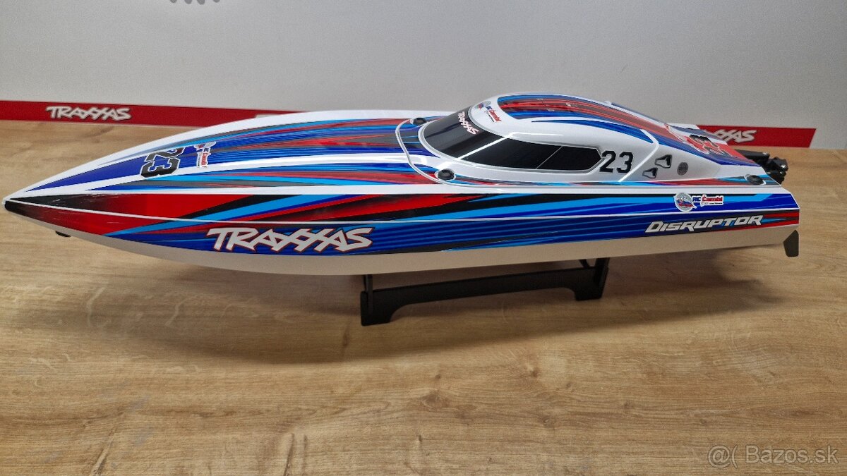 RC loď Traxxas Disruptor 4S - 3