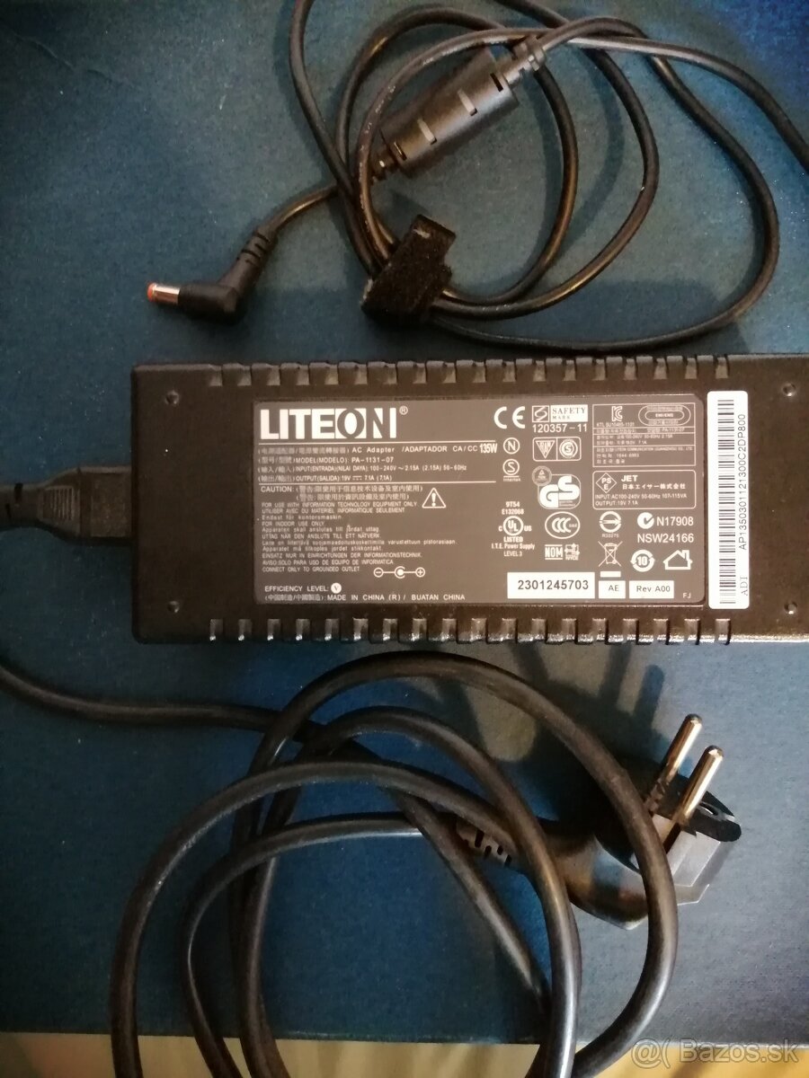 Nabijacka na notebook 19Voltov - 3