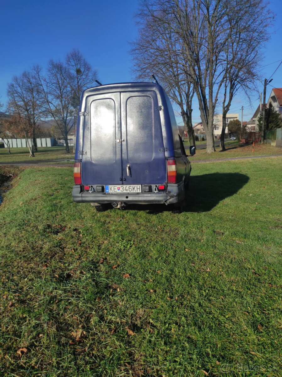 Dacia doublecab 1,9 D 4x4 - 3