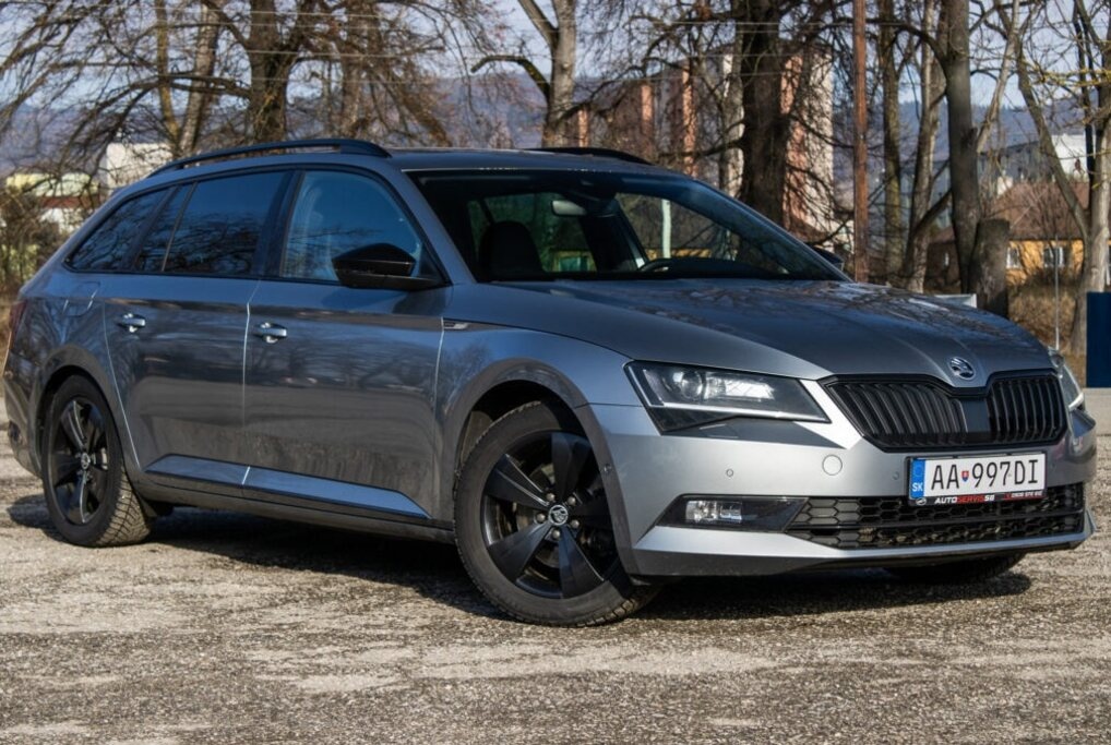 Škoda Superb Combi 2.0TDI 4×4 Sportline - 3