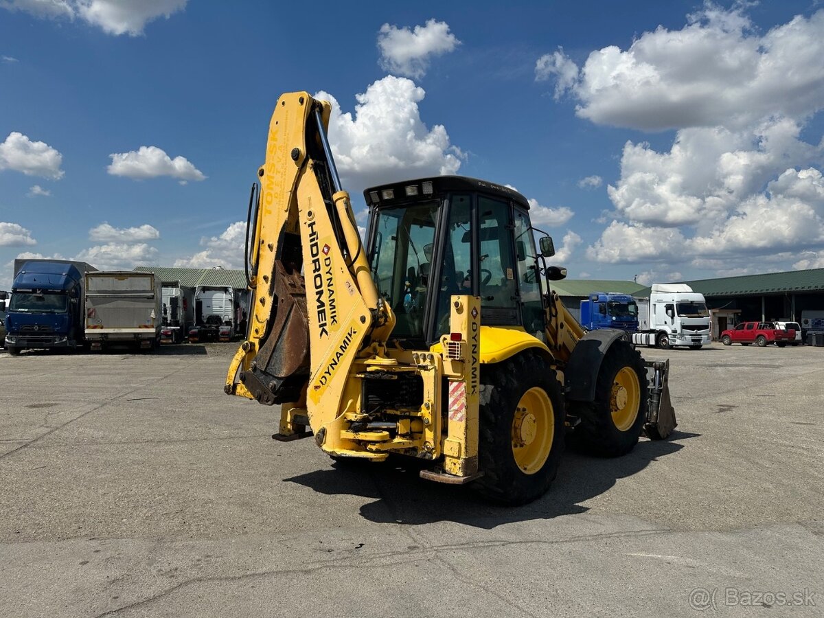 HIDROMEK traktorbager 4x4 2007 VIN 032 - 3