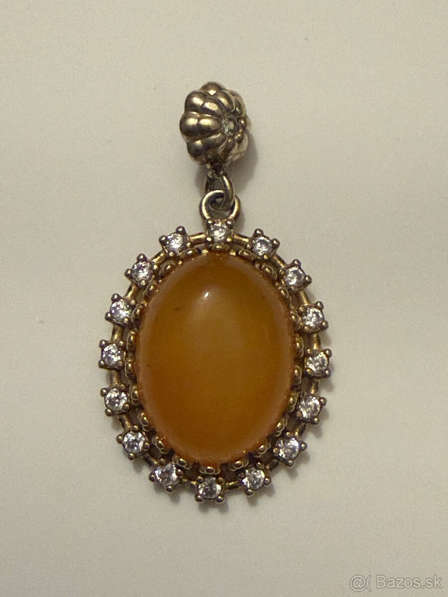 Strieborný prívesok baltský jantár s kameňmi - 3