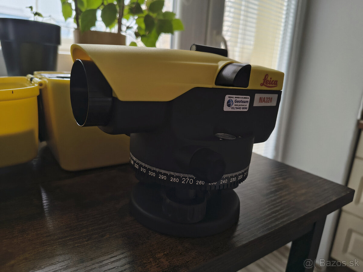 Nivelačný prístroj Leica NA 324 (statív + lata) - 3