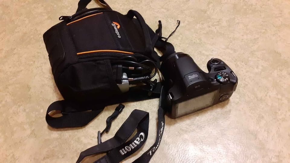 fotoaparát canon s kompletným príslušenstvom - 3