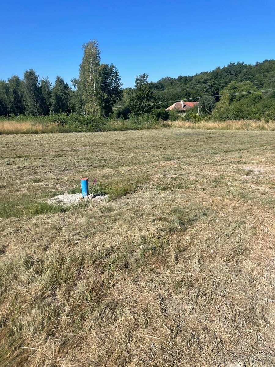 Predám stavebný pozemok so stavebným povolením - 3