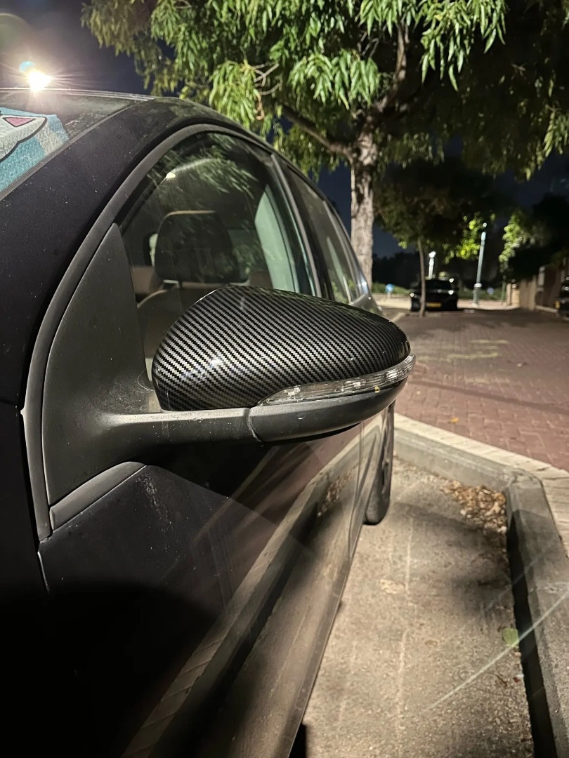 KARBONOVE KRYTY spätných zrkadiel. - 3